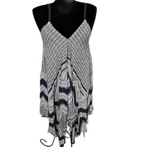 Blu Pepper Boho Handkerchief Spaghetti Strap V-Neck Dress Medium Blue White